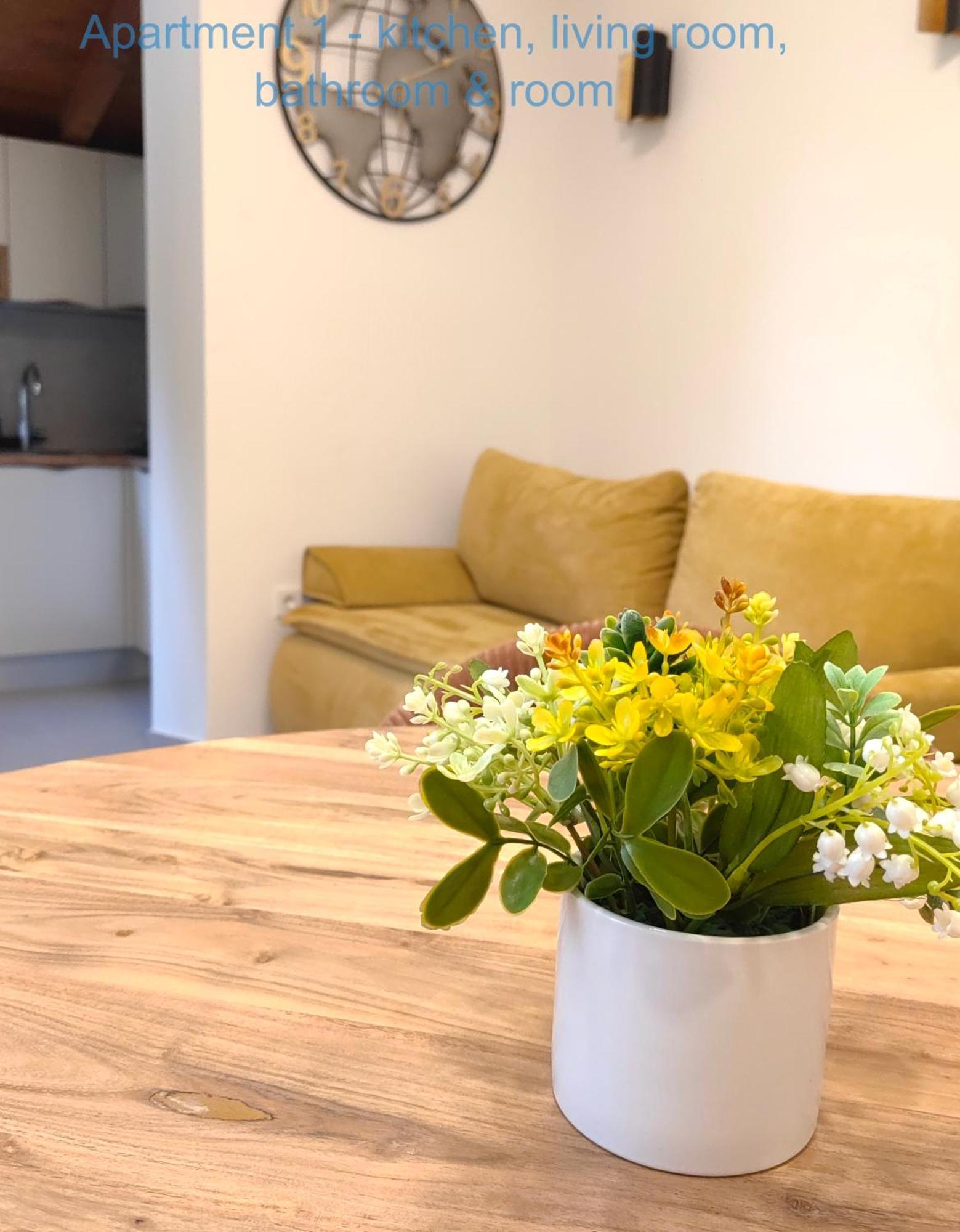 Relax And Enjoy Apartments ספליט מראה חיצוני תמונה